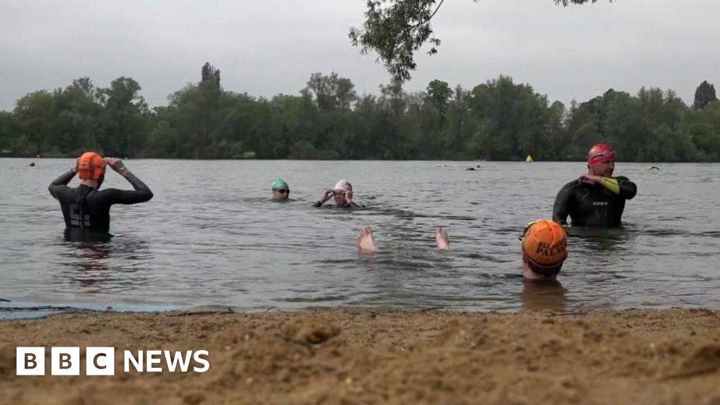 Slight improvement in water quality at bathing sites, new figures show Slight improvement in water quality at bathing sites, new figures show