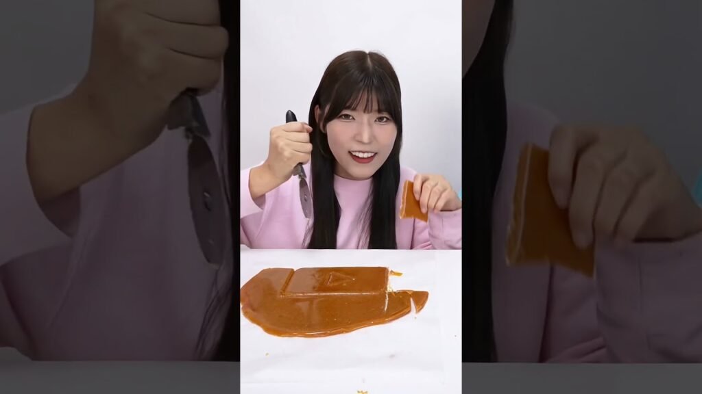 Introducing the "VitaWear SmartBand," a next-generation wearablegadget#shortsfeed#trending