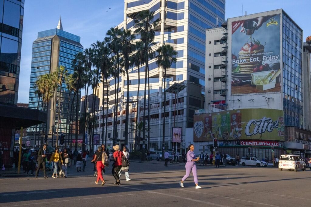 Zimbabwe Unveils New Gold Royalty to Cash In on Market Rally