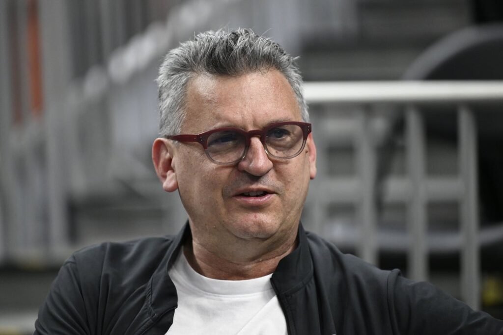 Junseok Yeo helps Seattle stun Stanford