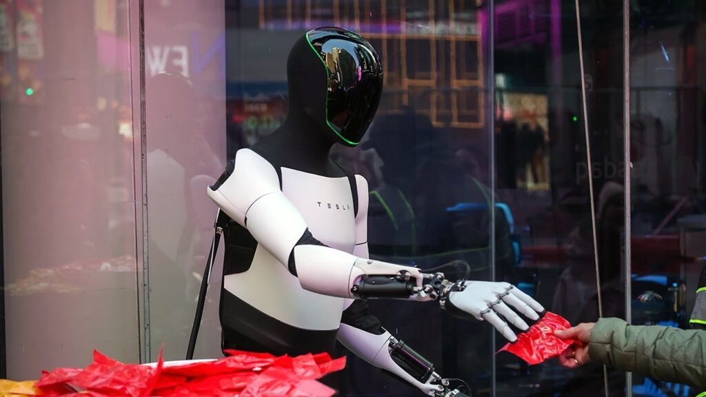 Elon Musk teases a future run by robots Elon Musk teases a future run by robots