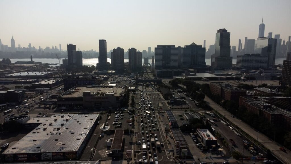 Jersey City ‘Struggling,’ Moody’s Says in One-Notch Credit Cut