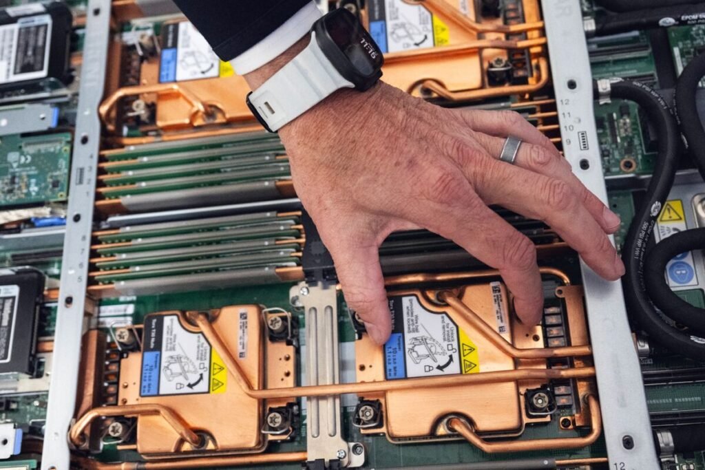 Economy and AI Push Make Shorting US Stocks Dangerous, 22V Says