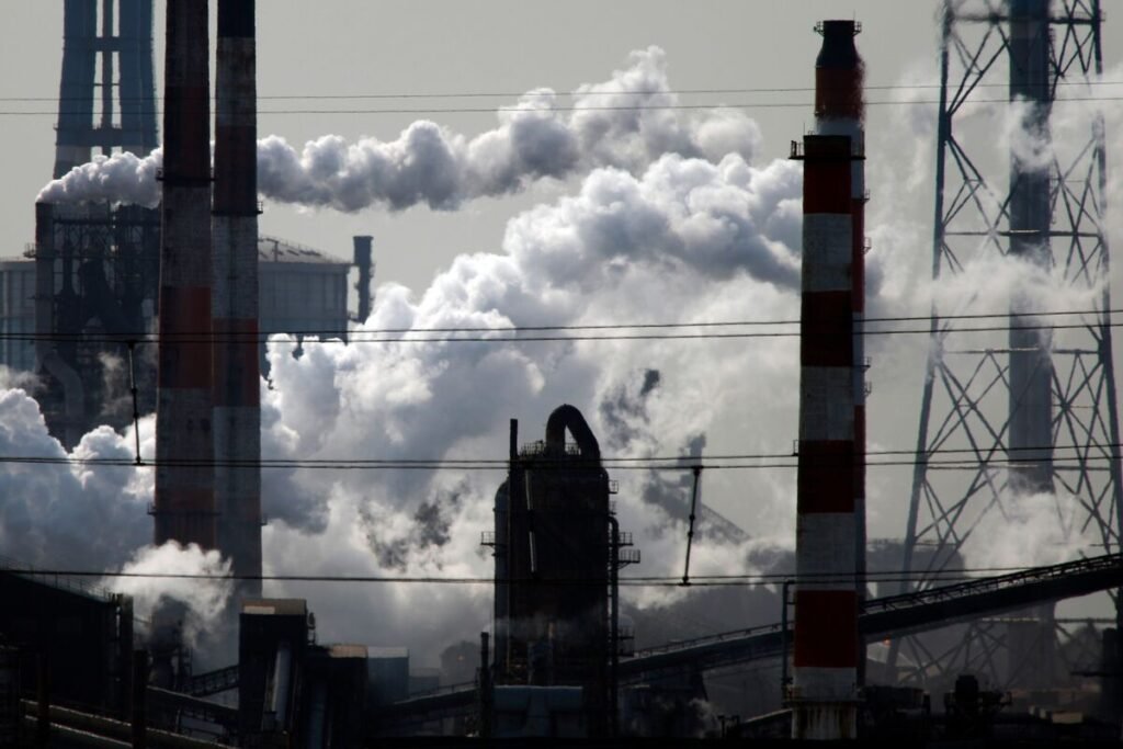 Japan Metal Union Aims for Record Wage Hike as BOJ Watches Trend