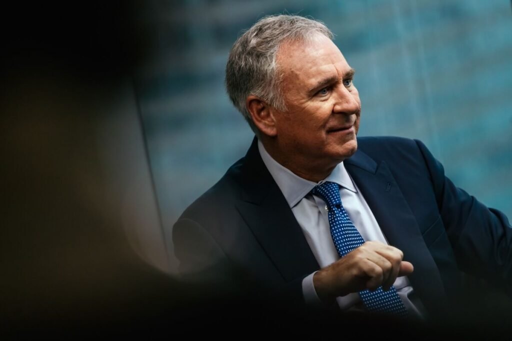 Ken Griffin Nears Sale of His Last Chicago Home After Price Cut