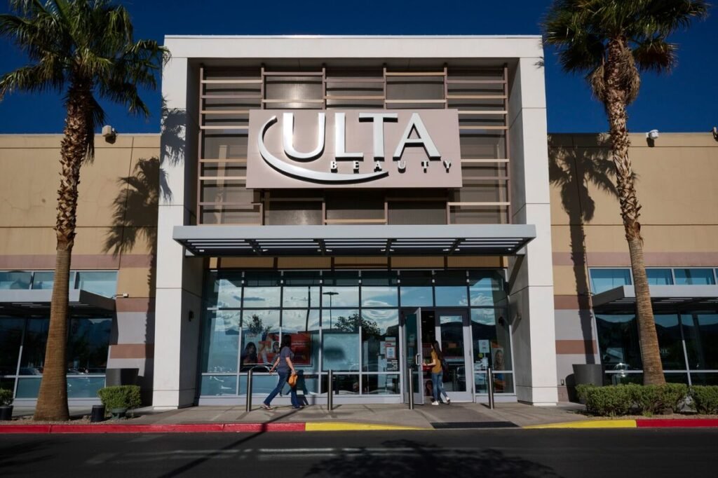 Ulta Raises Outlook as Demand for Cosmetics Remains Robust Ulta Raises Outlook as Demand for Cosmetics Remains Robust