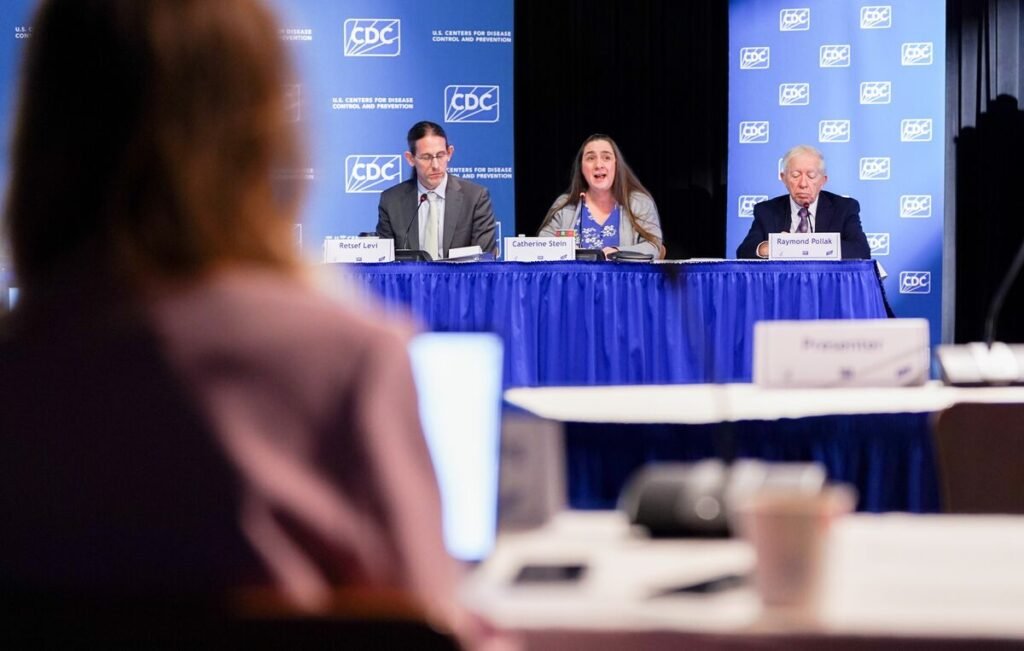 CDC Panel Reverses Call to Give Newborns Hepatitis B Shot CDC Panel Reverses Call to Give Newborns Hepatitis B Shot