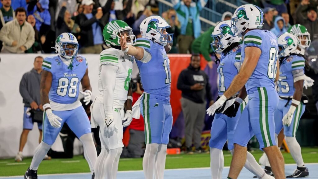 How the conference championship results affect the playoff: Tulane finishes the job