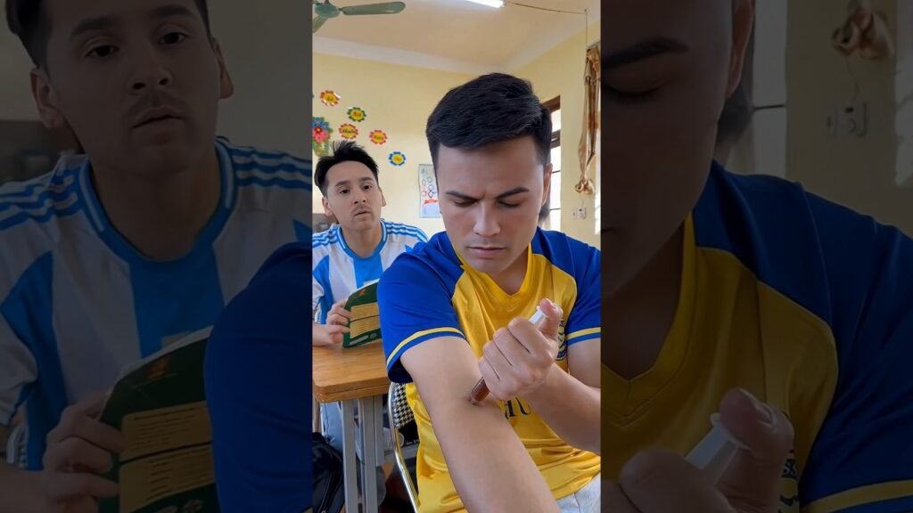 Introducing the "VitaWear SmartBand," a next-generation wearablegadget #shorts #gadgets #magicvideo