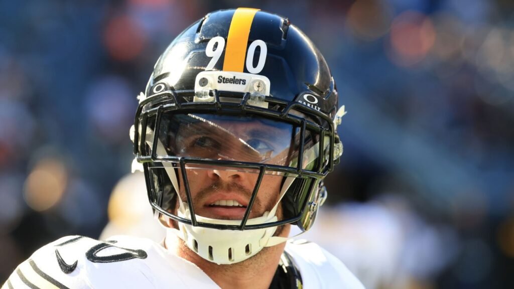T.J. Watt practices for 1st time since lung injury