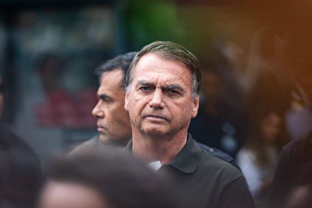 Bolsonaro Undergoes Medical Procedure to Treat Severe Hiccups
