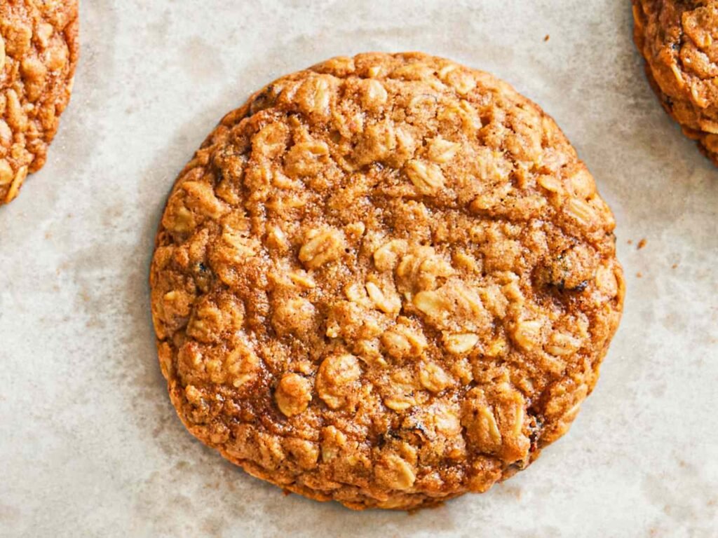 This Pastry Chef Trick Guarantees You'll Have the Prettiest Cookies at Your Holiday Swap