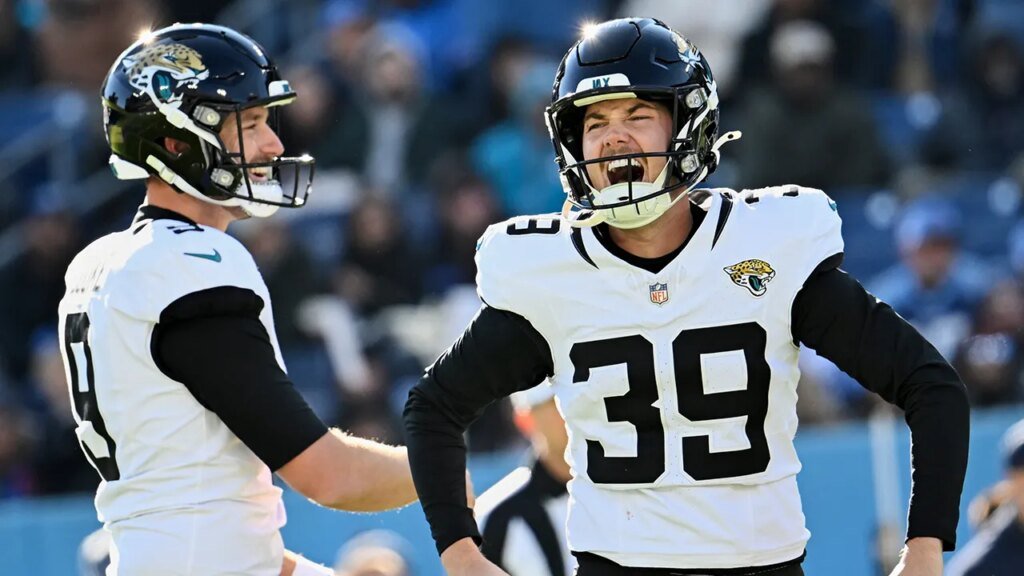 Jaguars' Pro Bowl punter accused of threatening Titans player during game