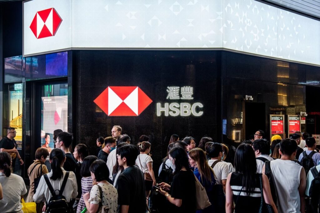 HSBC Is On Course for £300 Billion Valuation, Top Executive Says