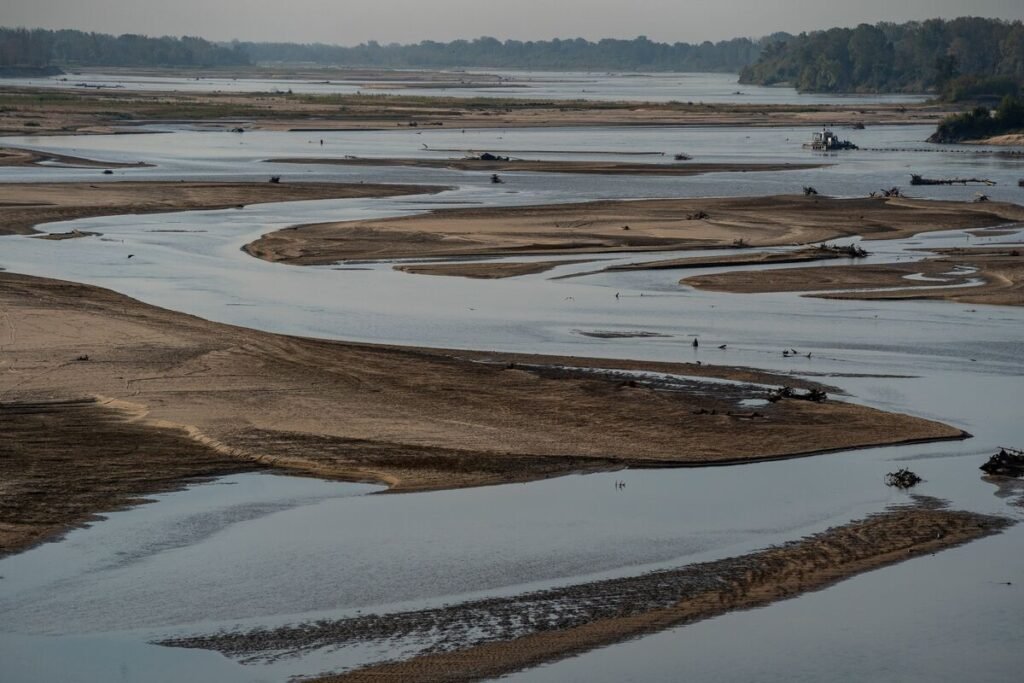 Banks Ignore Transition Risk at Their Own Peril, ECB Warns