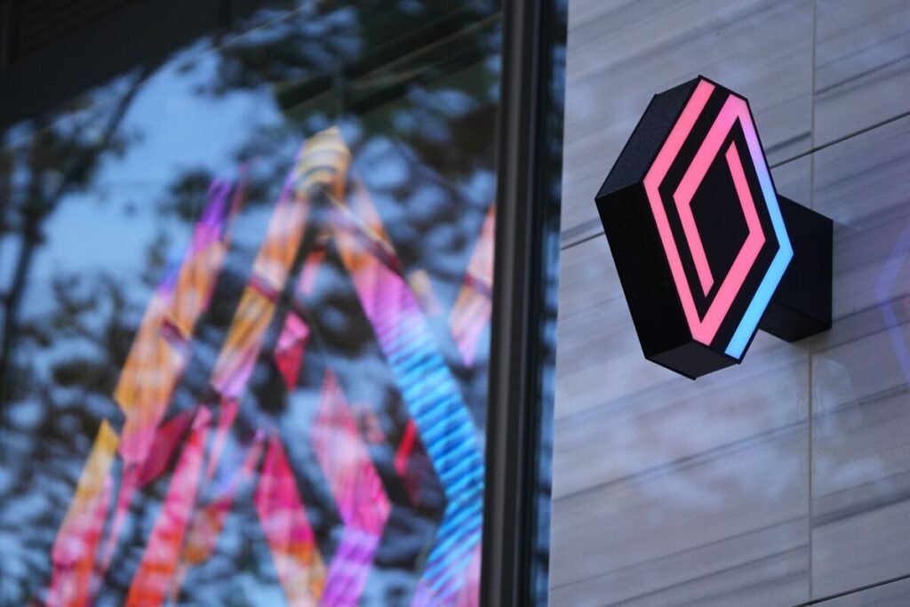 Automaker Renault Will Help France Develop Its Drone Industry