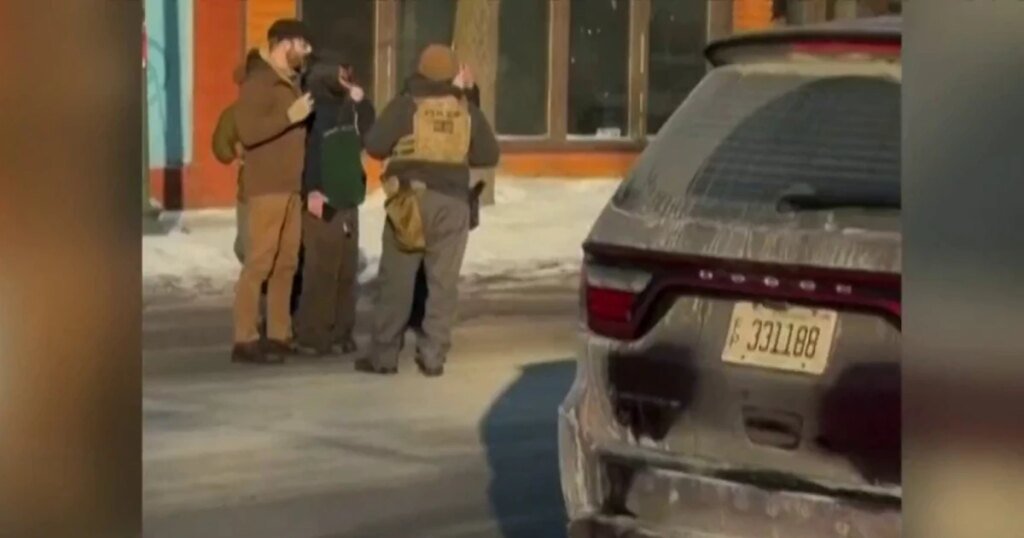 New video shows moments before Pretti shooting