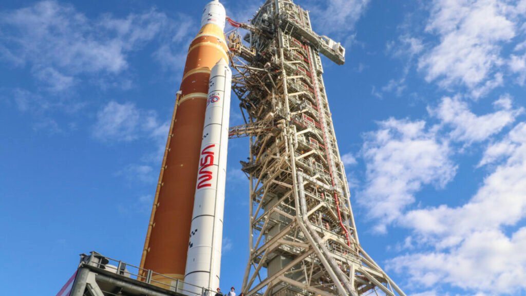 The fastest human spaceflight mission in history crawls closer to liftoff