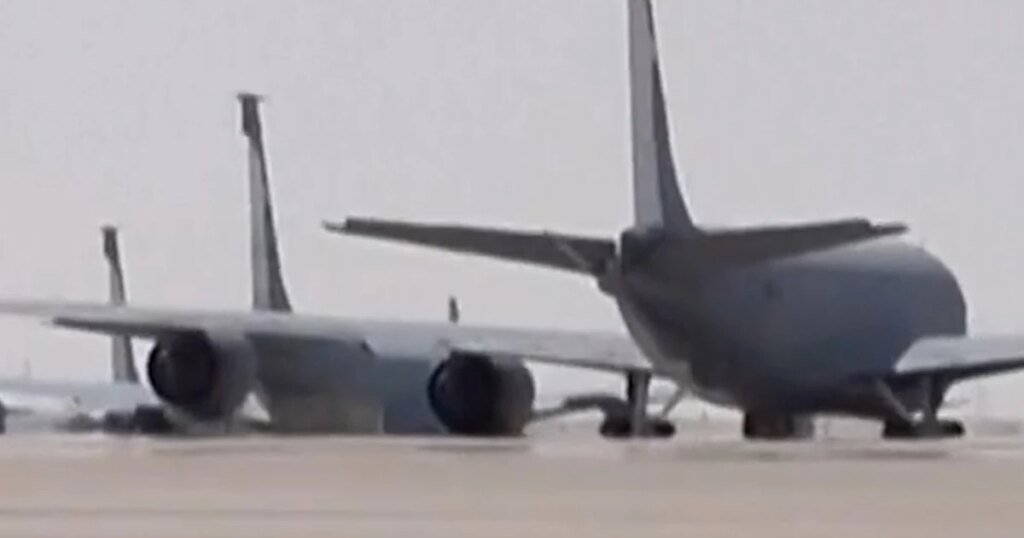 U.S. evacuating troops from Qatar air base
