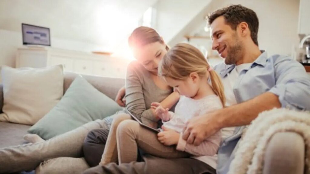 Heritage Foundation warns America 'dangerously close' to family breakdown point of no return