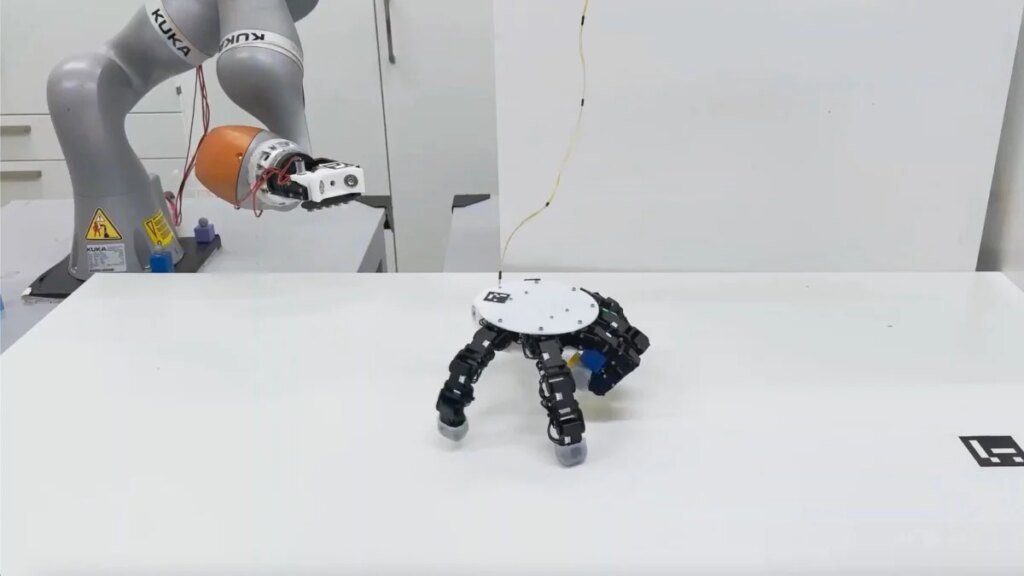 Video shows crawling robot hand with big 'Addams Family' vibes
