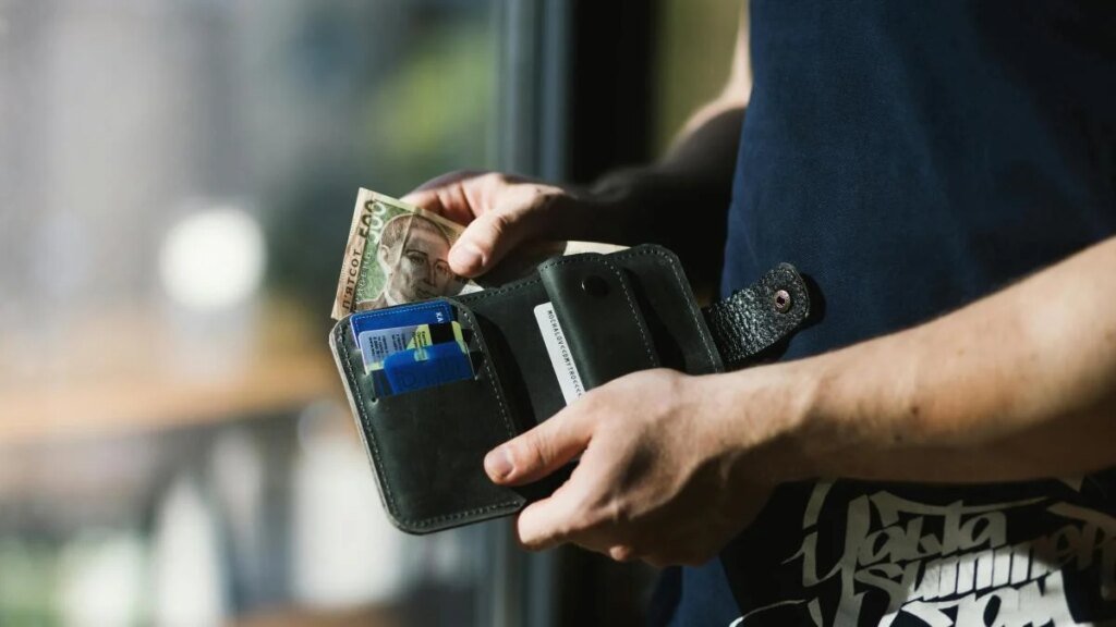 You only have days left to get this credit-card-sized tracker for less than $24