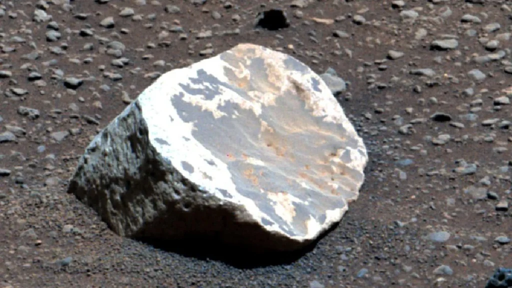 Strange white rocks on Mars hint at millions of years of rain
