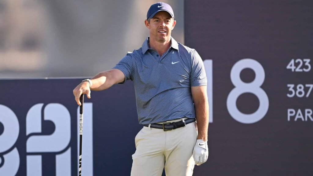 Final-hole stumbles cost Rory McIlroy, Shane Lowry Dubai wins