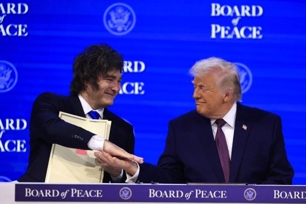 Bond Buyers Scour Latin America to Bet on Nations Close to Trump