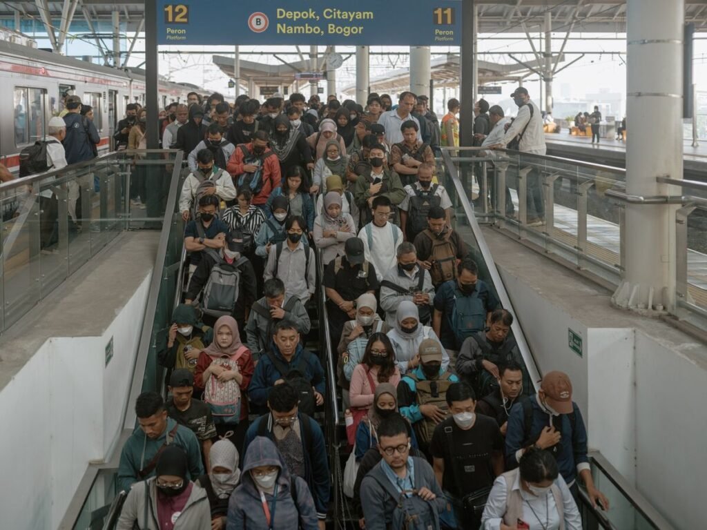 Indonesia Grows 5.39% in Fourth Quarter, Beating Forecasts