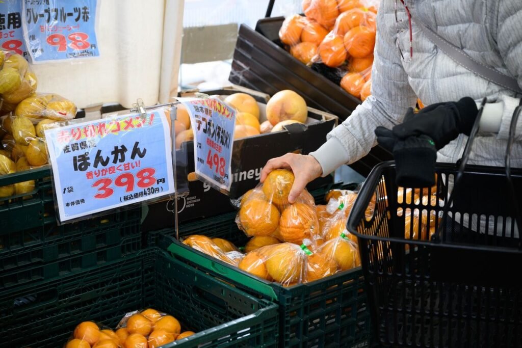 Soaring Food Bills Pose Risk to Takaichi’s Election Prospects