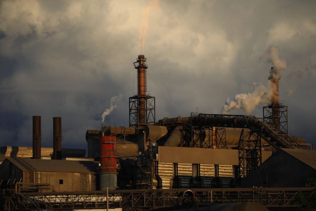 Why Some Republicans Voted for More Carbon Emissions Tracking