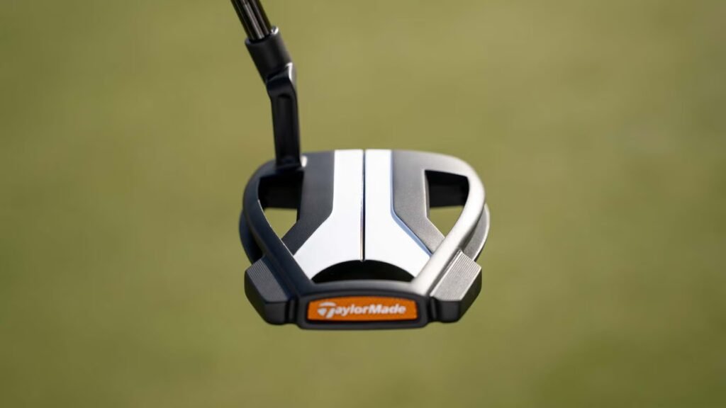 Brooks Koepka makes rare putter switch. Here's how that happened